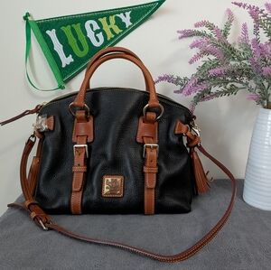 NWT Dooney And Bourke Black Pebble Domed Satchel